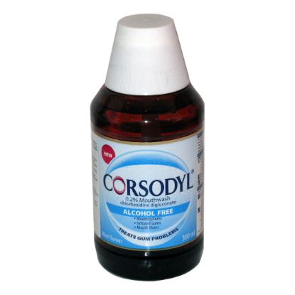 Corsodyl (Chlorhexidine Gluconate) Mint Alcohol Free Mouthwash 300ml (GSL)